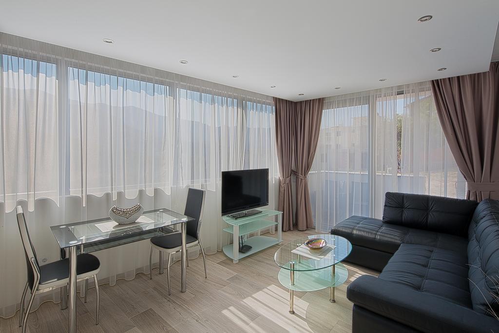 Montelux Apartments Budva Dış mekan fotoğraf