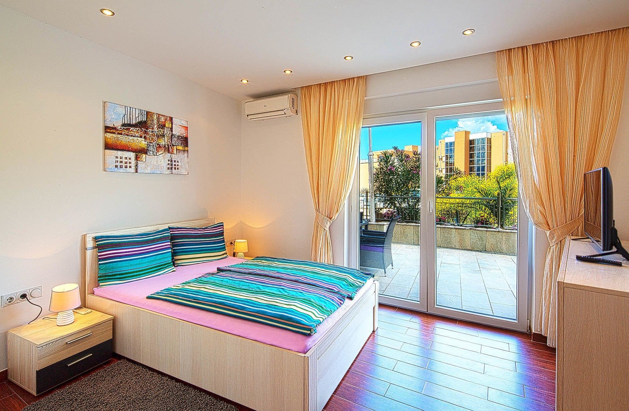 Montelux Apartments Budva Dış mekan fotoğraf